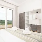 Lägenhet Alma Hills