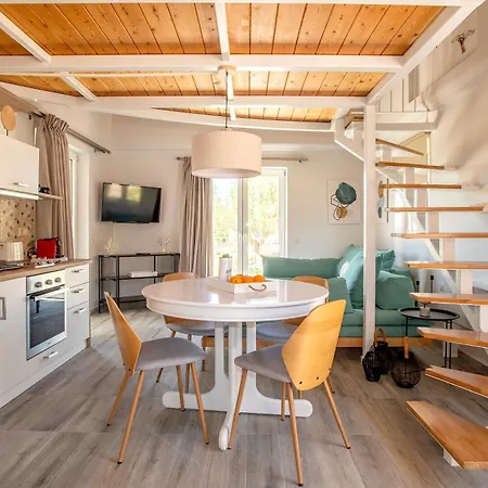 Alma Hills Apartament *