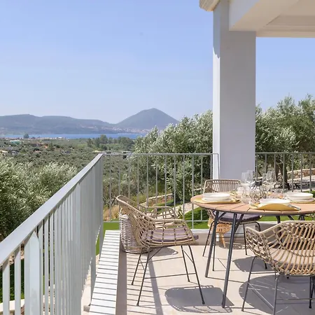 Appartamento Alma Hills *