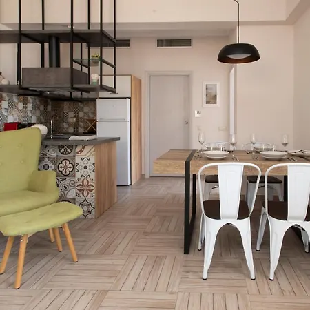 Alma Hills Apartament