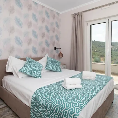Alma Hills Apartmán *