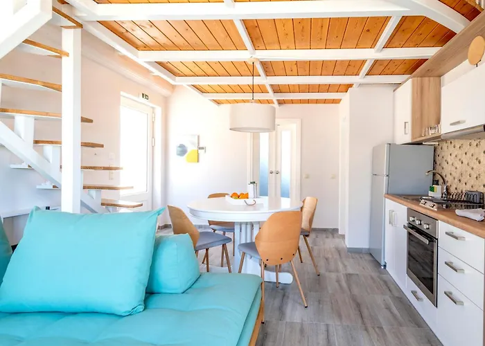 Alma Hills * Гиалова